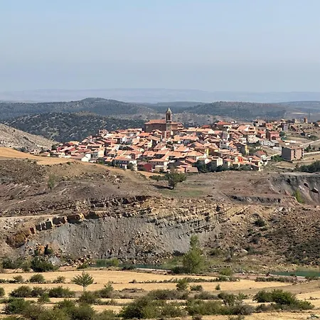 Casa Claudio Palomar * Palomar de Arroyos