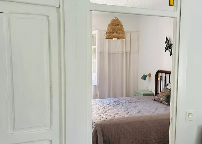 Casa Claudio Palomar * Palomar de Arroyos